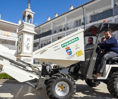DÍLAR CUENTA CON UN VEHÍCULO PARA RECOGIDA DE RESIDUOS EN ZONAS DE DIFÍCIL ACCESO